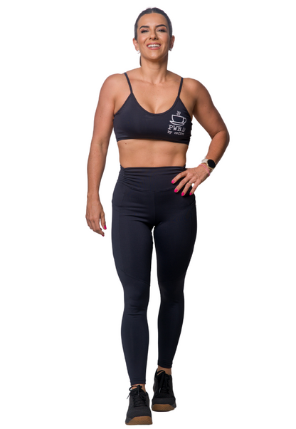 Legging Cós Drapeado Preta com Bolso Lateral