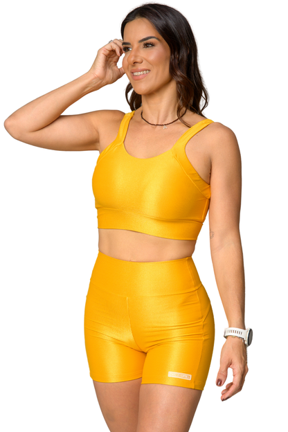 SHORTS EMPINA BUMBUM DOURADO