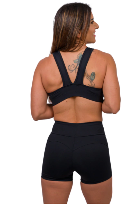 Top Clean Preto c/ Etiqueta