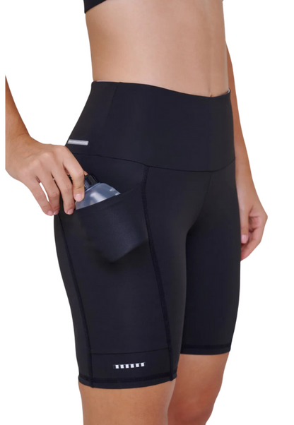 Bermuda Authen Essential Stamina 18 Cm